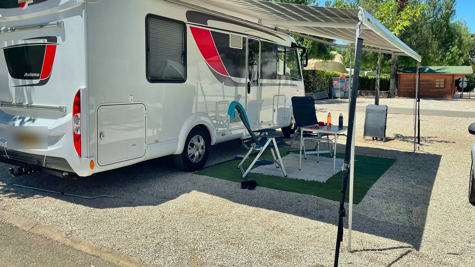 Bürstner Aviano i 700 op de standplaats